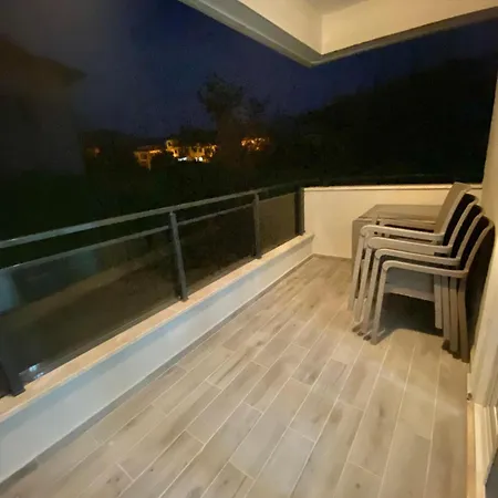 Orhan Apartment